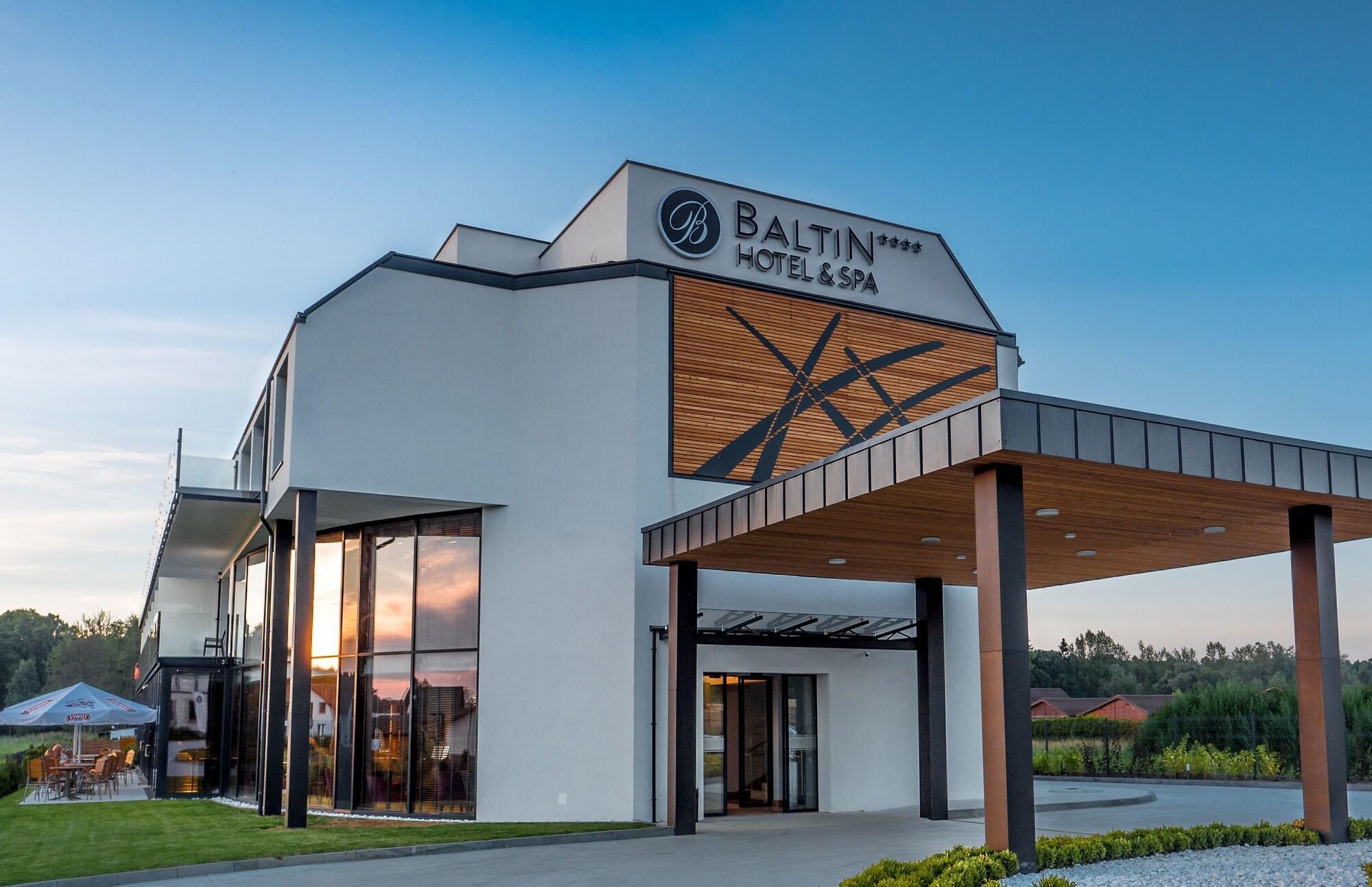 Baltin Hotel & Spa **** Mielno  Dış mekan fotoğraf